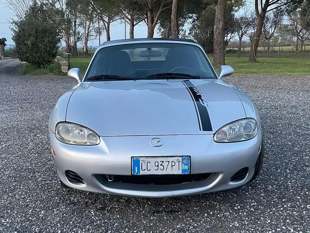 Usata Mazda MX5 110 CV (80 kW) 2002 Grigio Cabrio