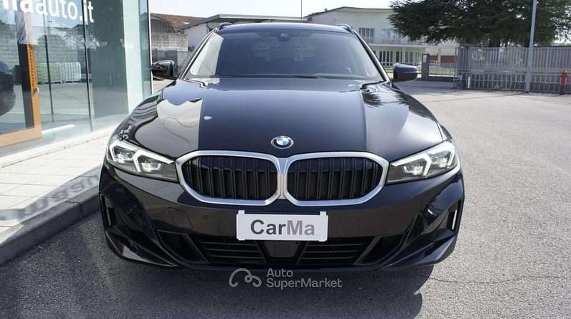 Usata BMW 320 Shadowline 190 CV (139 kW) 2022 Nero Station wagon
