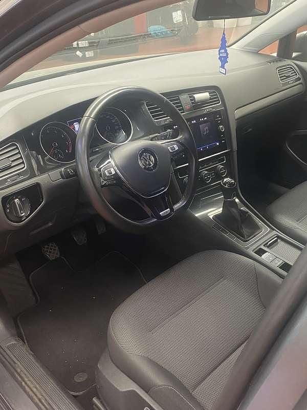 Usata VW Golf VII Edition 131 CV (96 kW) 2020 Berlina