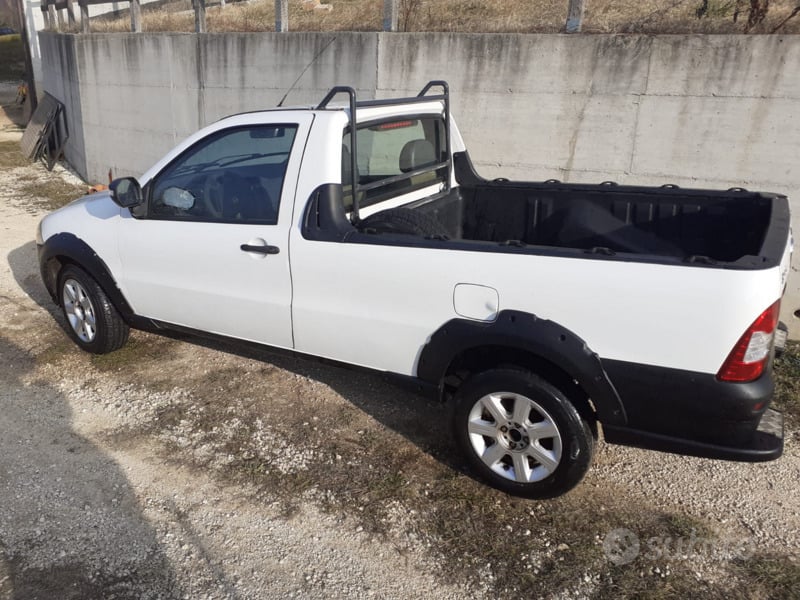 Usato 2012 Fiat Strada 1.3 Diesel 95 CV (7.200 €)