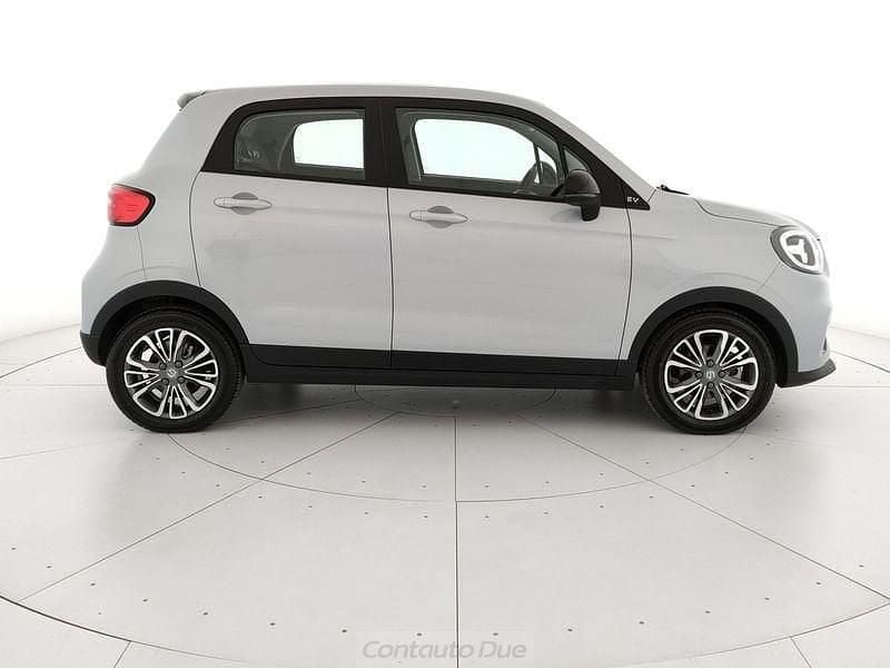 Nuova Leapmotor T03 69 kW (95 CV) 2025 Starry silver Utilitaria