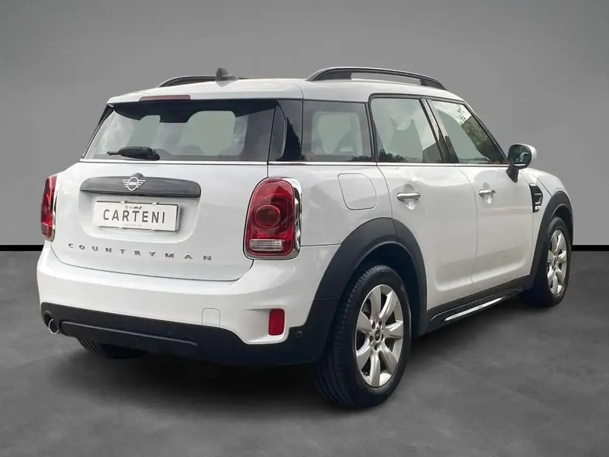 Usata Mini Countryman Business 116 CV (85 kW) 2020 Light white SUV