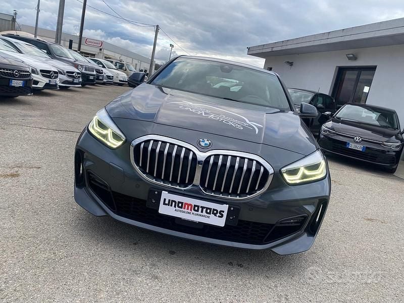 Usata BMW 116 M Sport 116 CV (85 kW) 2020 Grigio Utilitaria