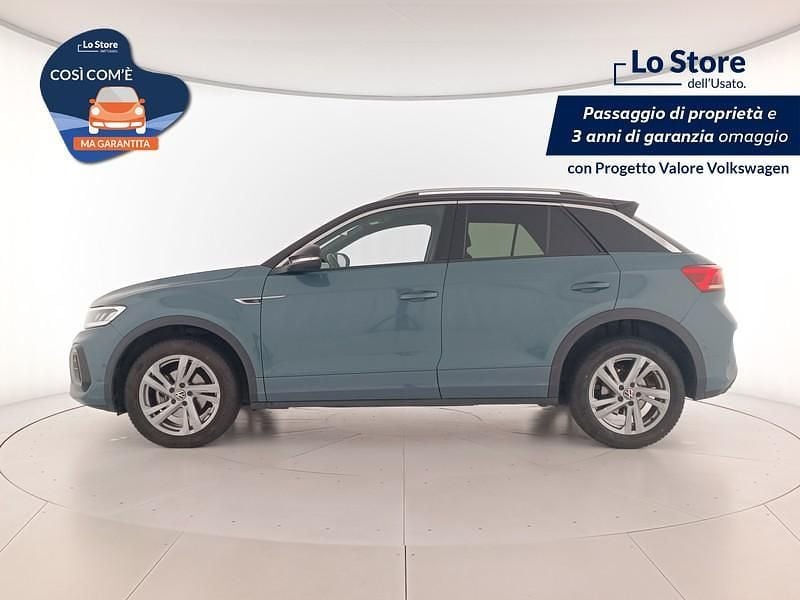 Usata VW T-Roc R-line 116 CV (85 kW) 2023 Petroleum blue metallizzato ne SUV