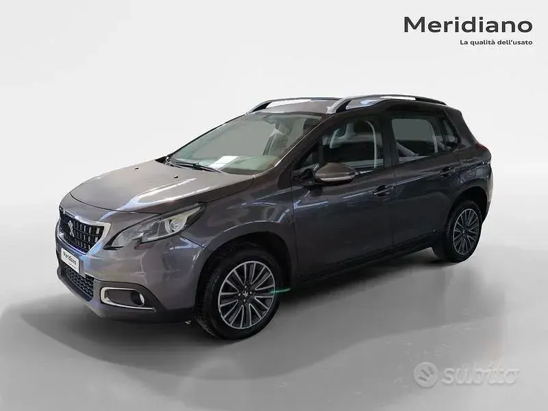 Usata Peugeot 2008 Active 100 CV (73 kW) 2017 SUV