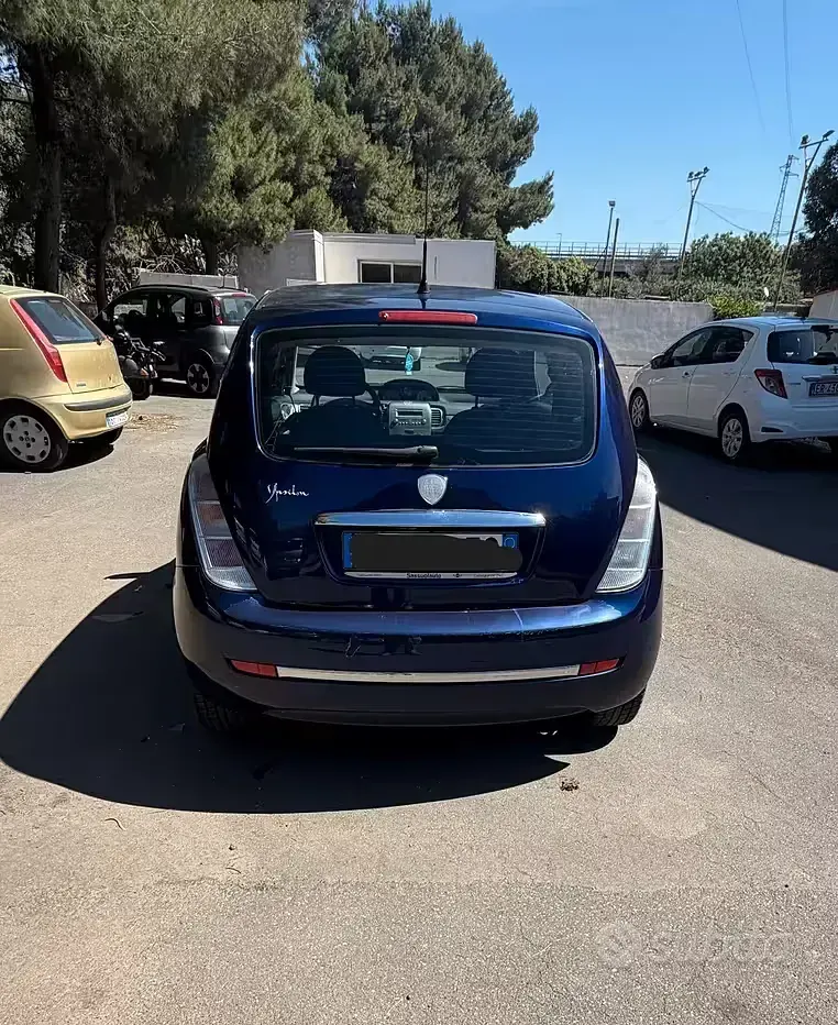Usata Lancia Ypsilon 60 CV (44 kW) 2006 Blu Utilitaria