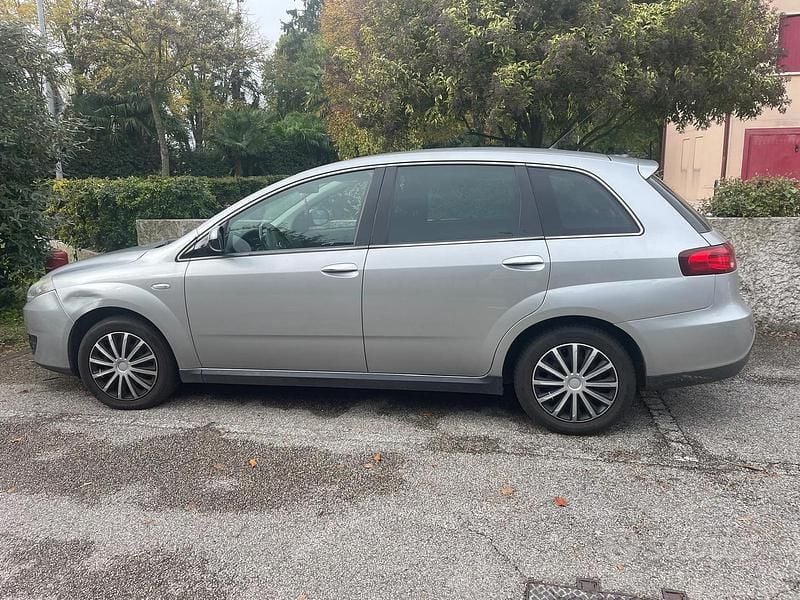 Usata Fiat Croma Dynamic 150 CV (110 kW) 2008 Grigio Berlina