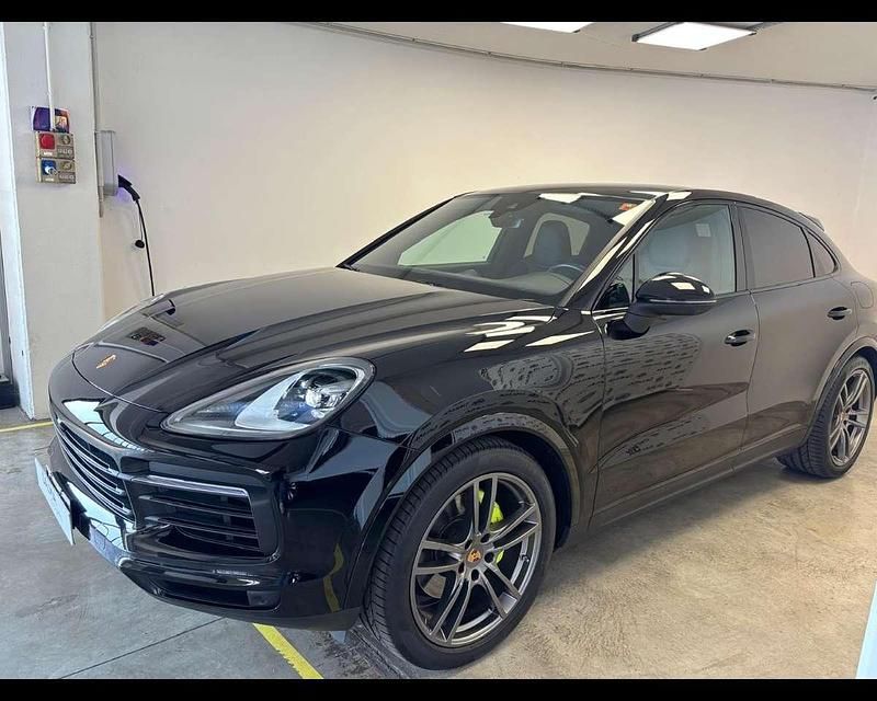 Nero perla Usata 2021 Porsche Cayenne SUV | 74.990 € (Ottimo prezzo) - Immagine 1/4
