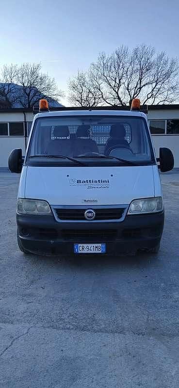 Usata Fiat Ducato 128 CV (94 kW) 2005 Bianco Furgone
