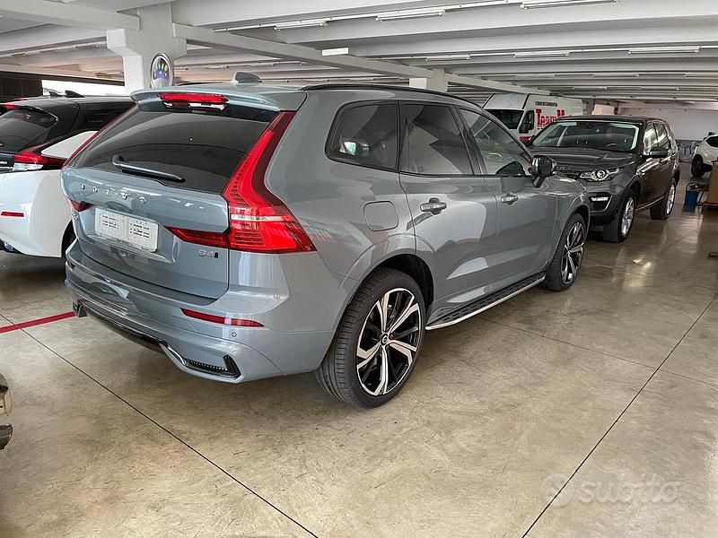 Usata Volvo XC60 Ultimate 2023 Grigio SUV