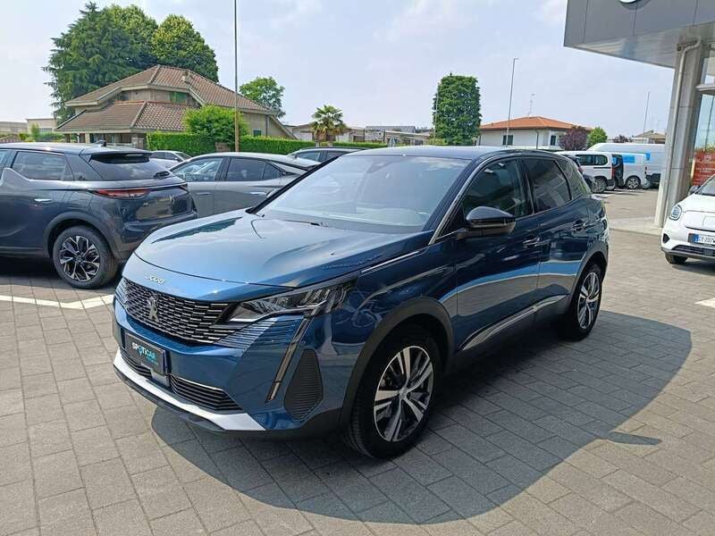 Usata Peugeot 3008 Allure 136 CV (100 kW) 2024 Blu celebs SUV