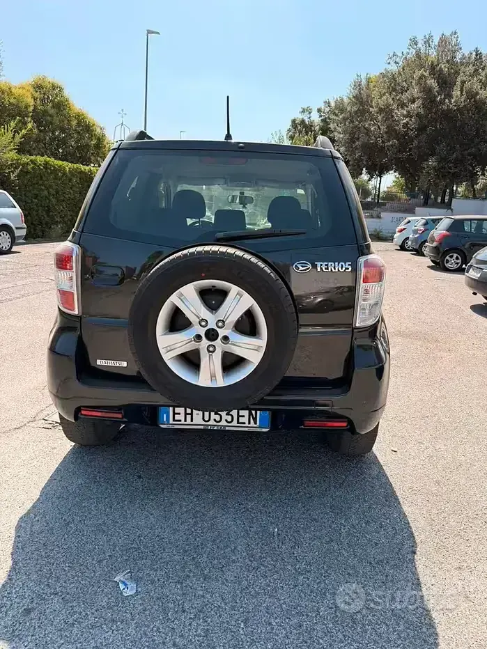 Usata Daihatsu Terios Be You 105 CV (77 kW) 2011 Nero SUV