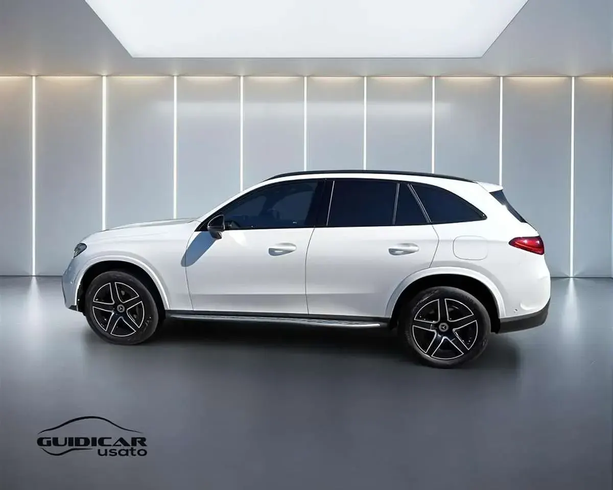 Usata Mercedes GLC300e Advanced 333 CV (244 kW) 2024 Bianco SUV