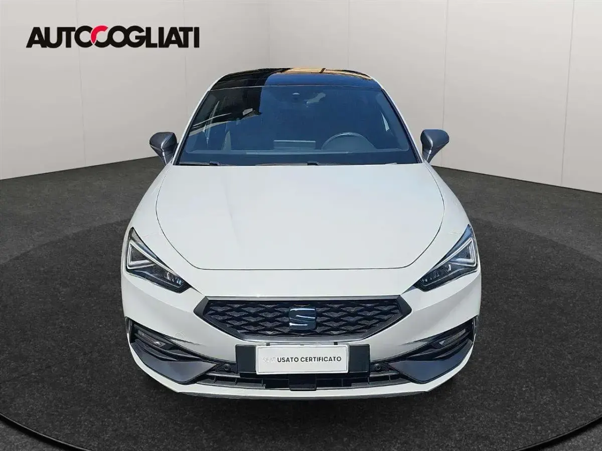 Usata Seat Leon FR 150 CV (110 kW) 2021 Bianco Berlina