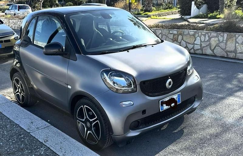 Usata Smart ForTwo Cabrio Passion 84 CV (61 kW) 2015 Grigio Cabrio