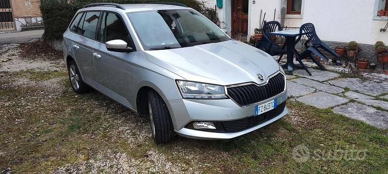 Grigio Usata 2021 Skoda Fabia Design Edition Station wagon | 10.000 € (Super prezzo) - Immagine 1/4