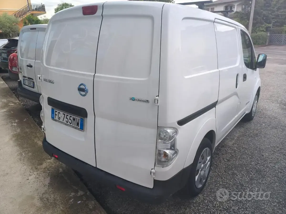 Usata Nissan e-NV200 80 kW (109 CV) 2016 Bianco Monovolume