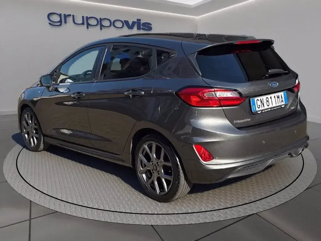 Usata Ford Fiesta ST-Line 125 CV (91 kW) 2023 Magnetic grey Utilitaria
