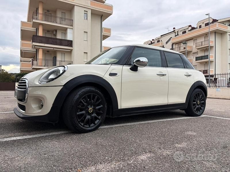 Occasion Mini Cooper 116 ch (85 kW) 2016 Citadine