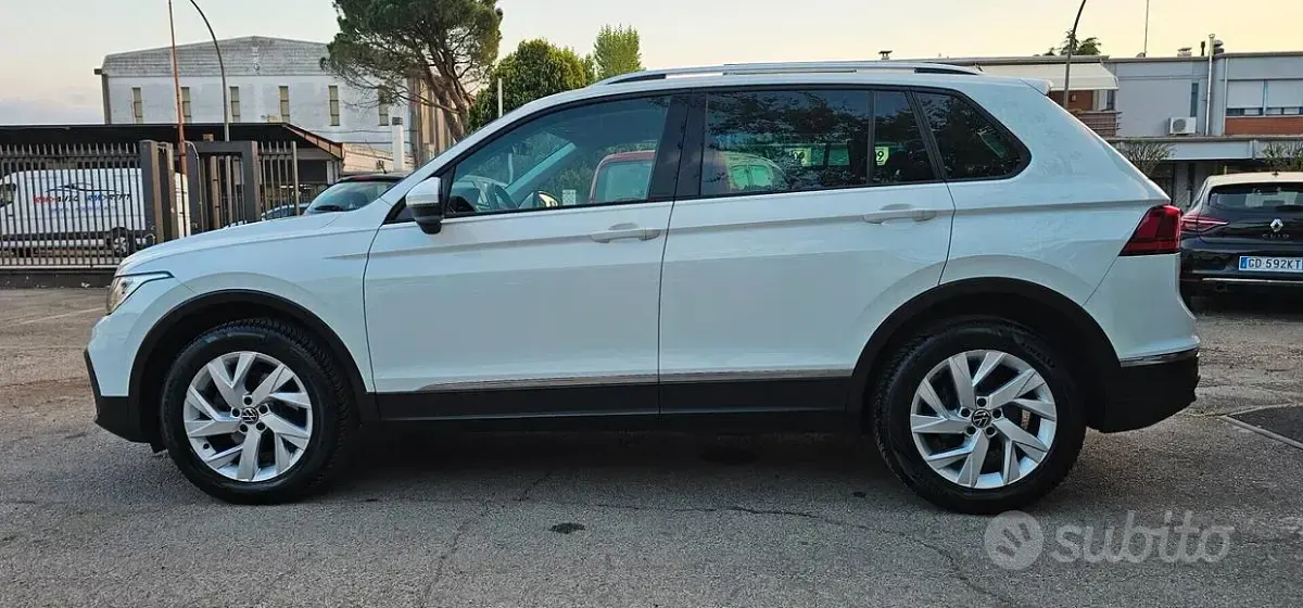 Usata VW Tiguan 150 CV (110 kW) 2021 Bianco SUV