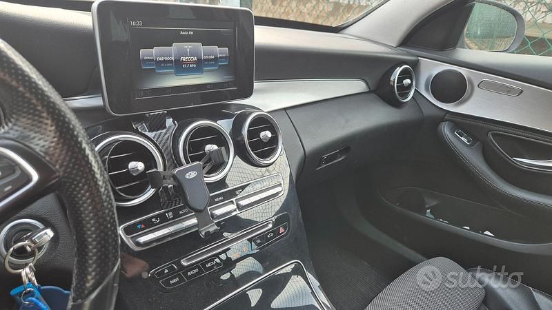 Usata Mercedes C220 Executive 170 CV (125 kW) 2015 Bianco Station wagon