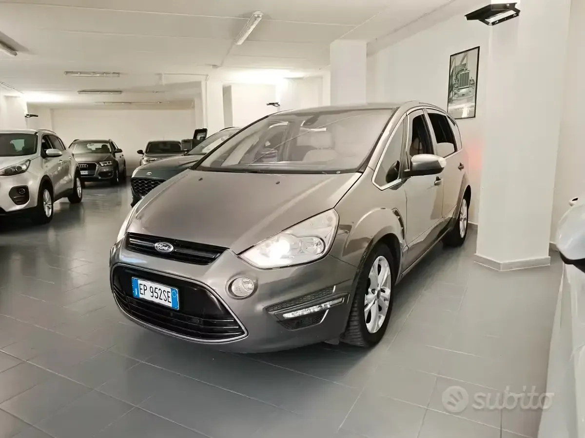 Usata Ford S-MAX S 163 CV (119 kW) 2012 Grigio Monovolume