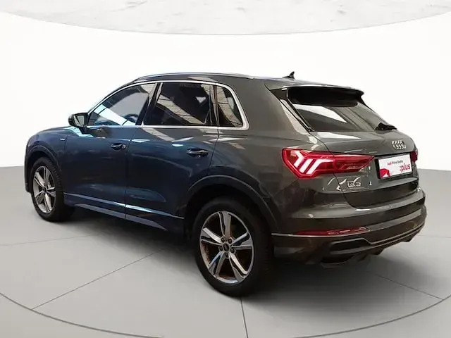 Usata Audi Q3 S-Line 150 CV (110 kW) 2024 Grigio daytona perlato SUV