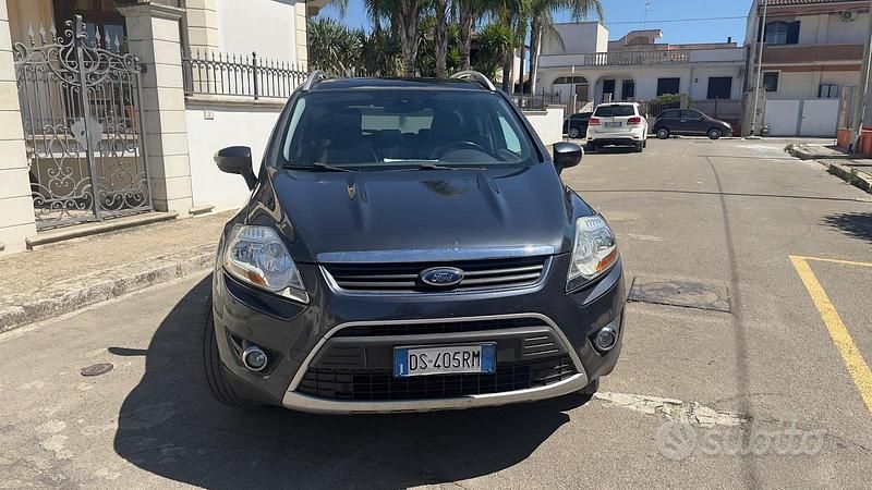 Blu Usata 2009 Ford Kuga Titanium SUV | 5000 € (Buon prezzo) - Immagine 1/4