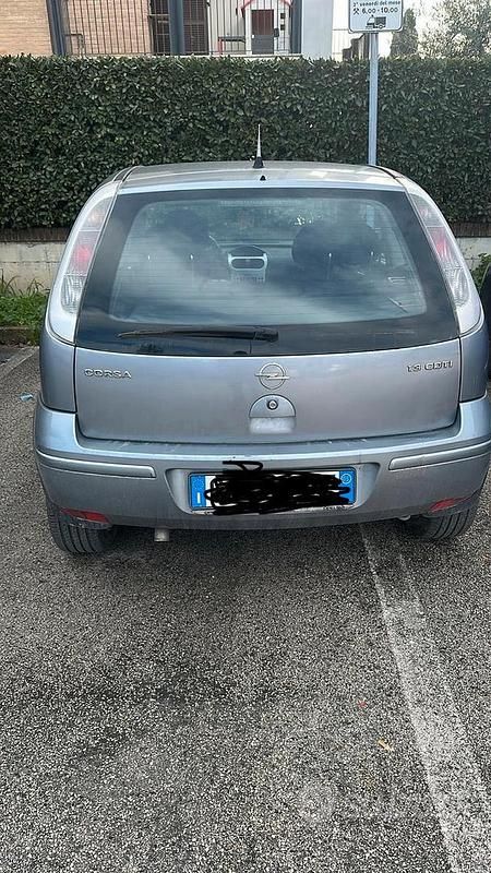 Usata Opel Corsa 2005 Utilitaria