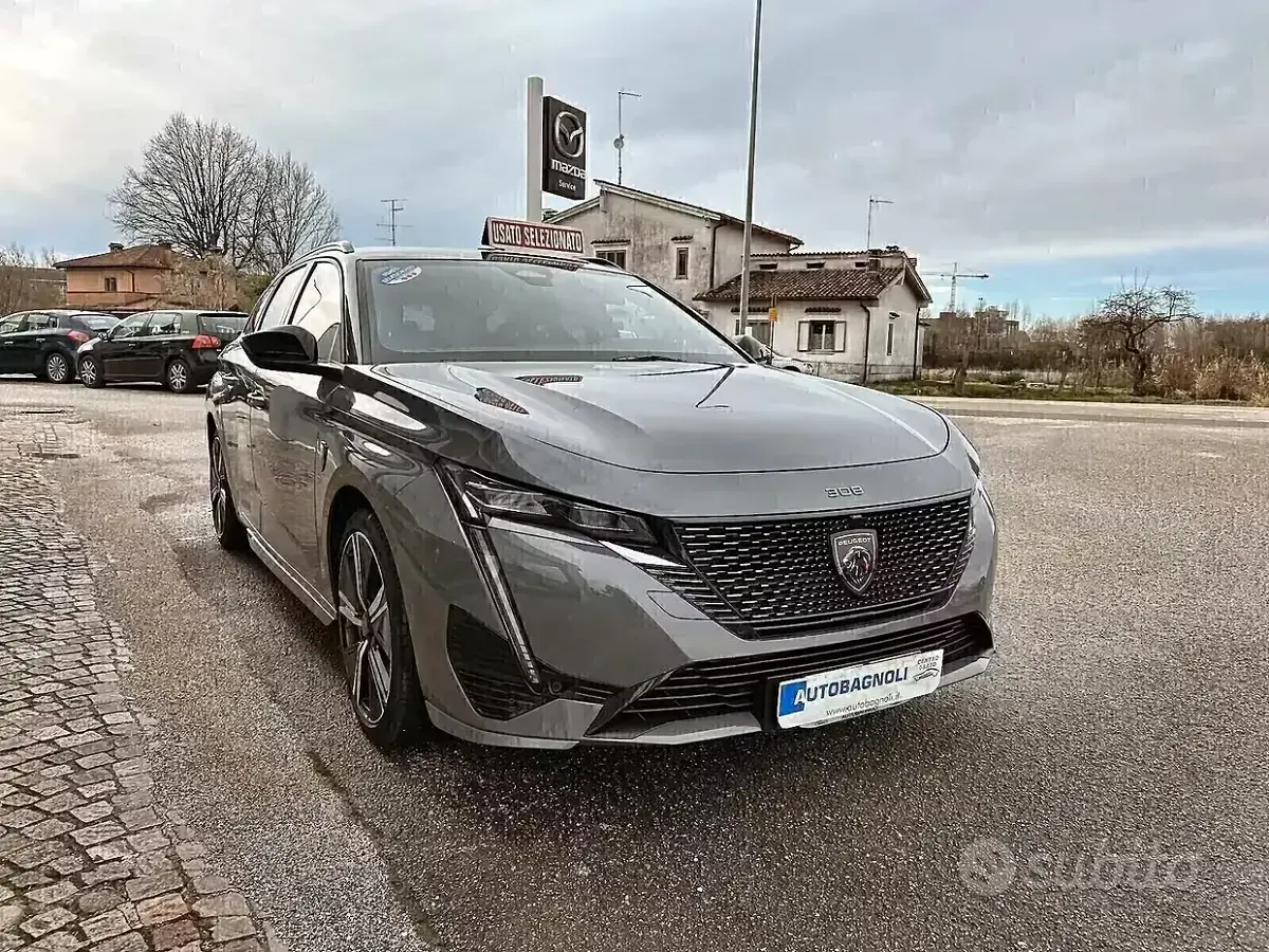 Usata Peugeot 308 SW GT 131 CV (96 kW) 2024 Grigio Station wagon