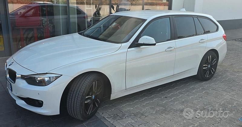 Usata BMW 318 2014 Bianco Station wagon