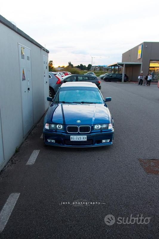 Usata BMW 328 193 CV (141 kW) 1995 Blu Coupé
