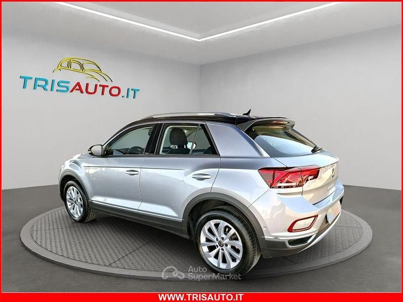 Usata VW T-Roc Style 116 CV (85 kW) 2025 Argento SUV