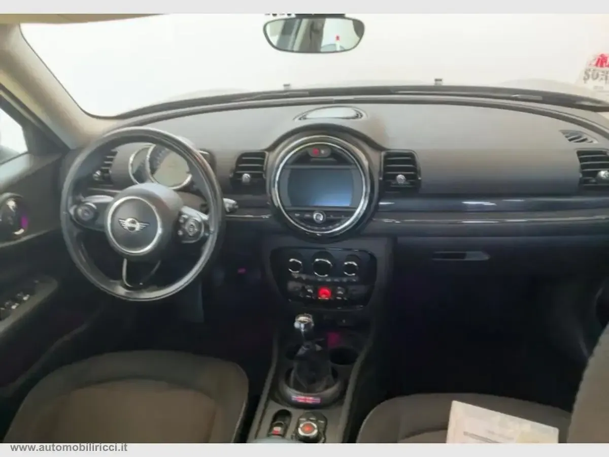 Usata Mini One Clubman 101 CV (74 kW) 2018 Nero Station wagon
