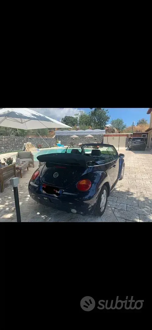 Usata VW New Beetle 102 CV (75 kW) 2006 Blu Utilitaria