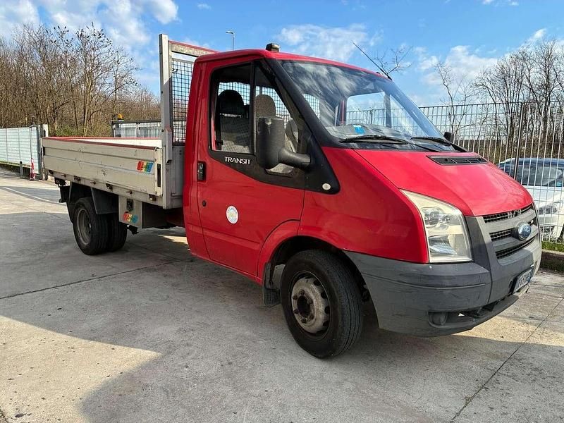 Usata Ford Transit 101 CV (74 kW) 2006 Rosso Furgone