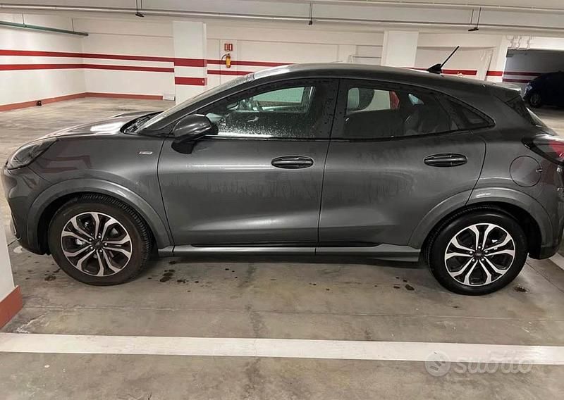 Usata Ford Puma ST-Line 125 CV (91 kW) 2023 Grigio SUV
