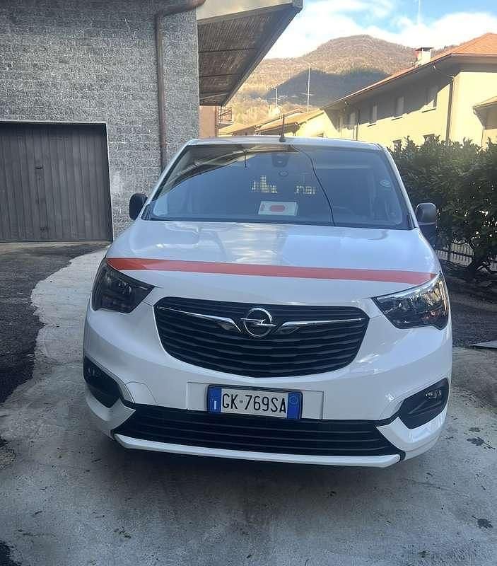 Usata Opel Combo Life 102 CV (75 kW) 2022
