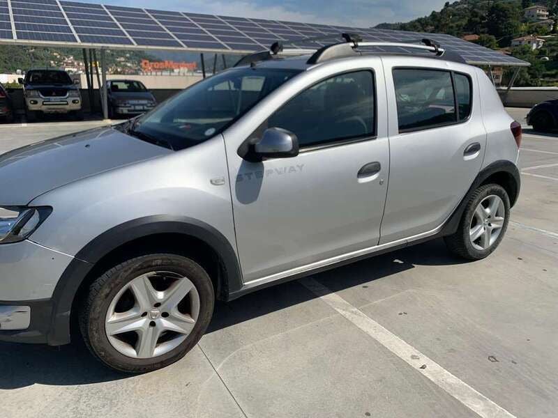 Usata Dacia Sandero Stepway 90 CV (66 kW) 2013 Grigio Utilitaria