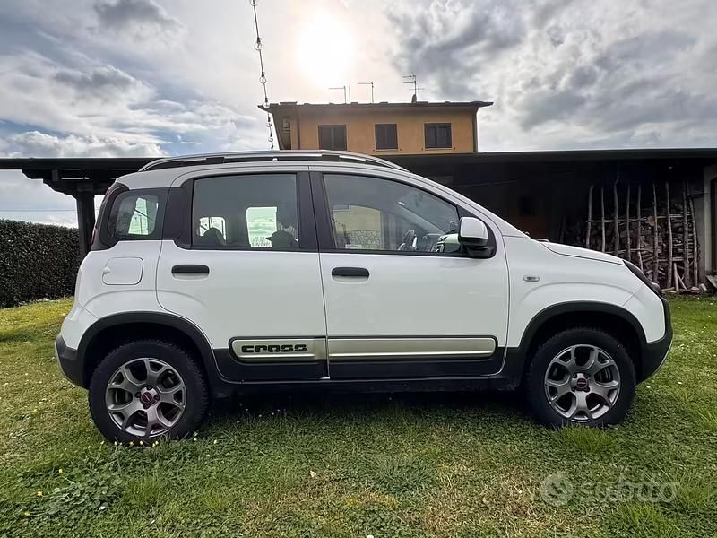 Usata Fiat Panda Cross Cross 95 CV (69 kW) 2017 Bianco Utilitaria