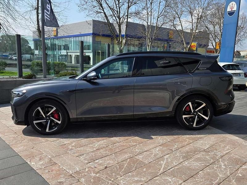 Nuova Voyah Free 150 CV (110 kW) 2026 Grigio met. SUV