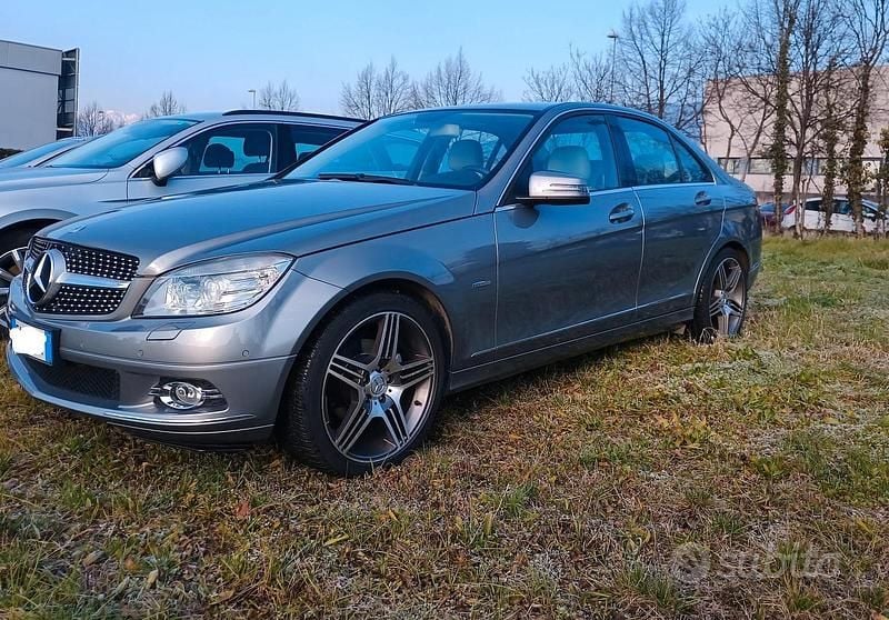 Usata Mercedes C180 Edition 170 CV (125 kW) 2008 Grigio Berlina