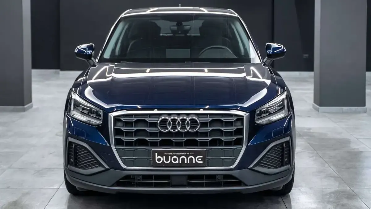 Usata Audi Q2 Ambiente 116 CV (85 kW) 2022 Blu navarra metallizzato SUV