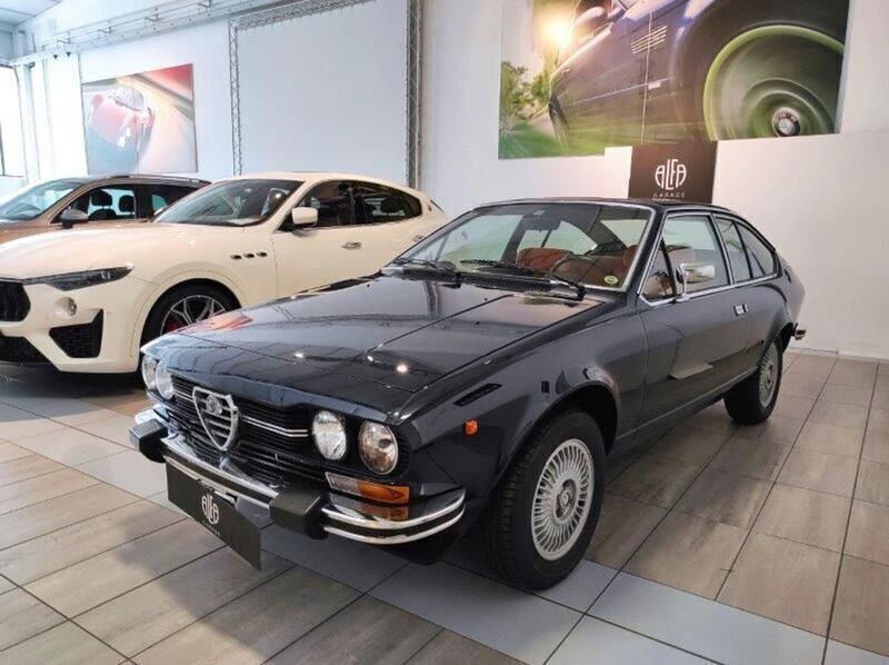 Usato 1978 Alfa Romeo 2000 2.0 Benzin 121 CV (21.700 €)