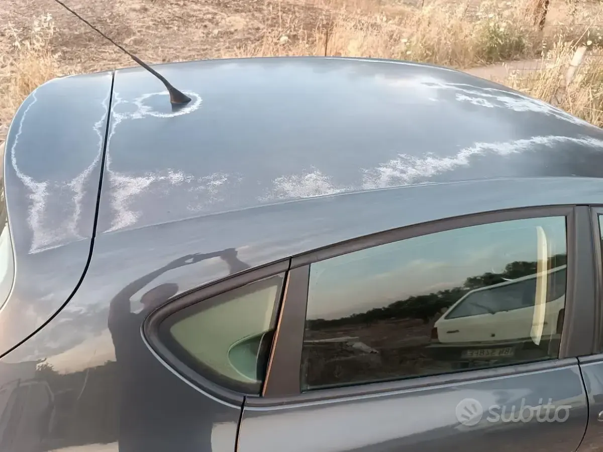 Usata Seat Leon 105 CV (77 kW) 2006 Grigio Utilitaria