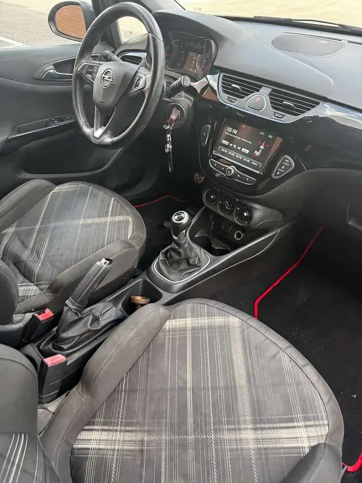 Usata Opel Corsa 90 CV (66 kW) 2017 Nero Utilitaria