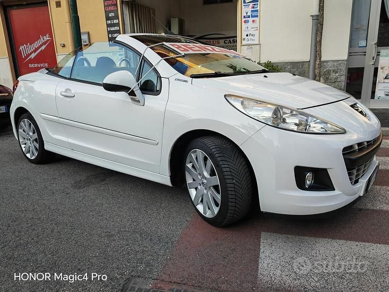 Usata Peugeot 207 CC Allure 119 CV (87 kW) 2011 Bianco Cabrio