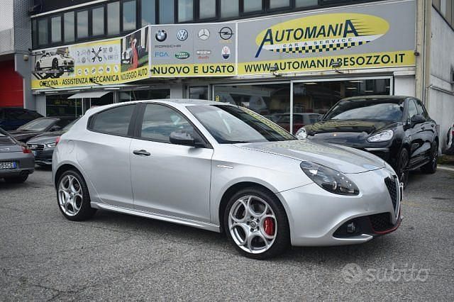 Usata Alfa Romeo Giulietta 120 CV (88 kW) 2017 Grigio Utilitaria