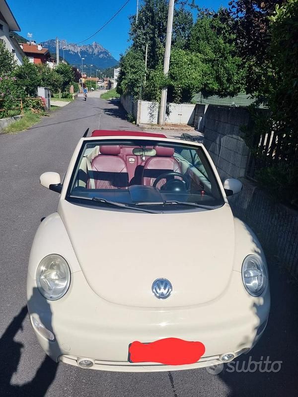 Usata VW New Beetle 101 CV (74 kW) 2004 Utilitaria