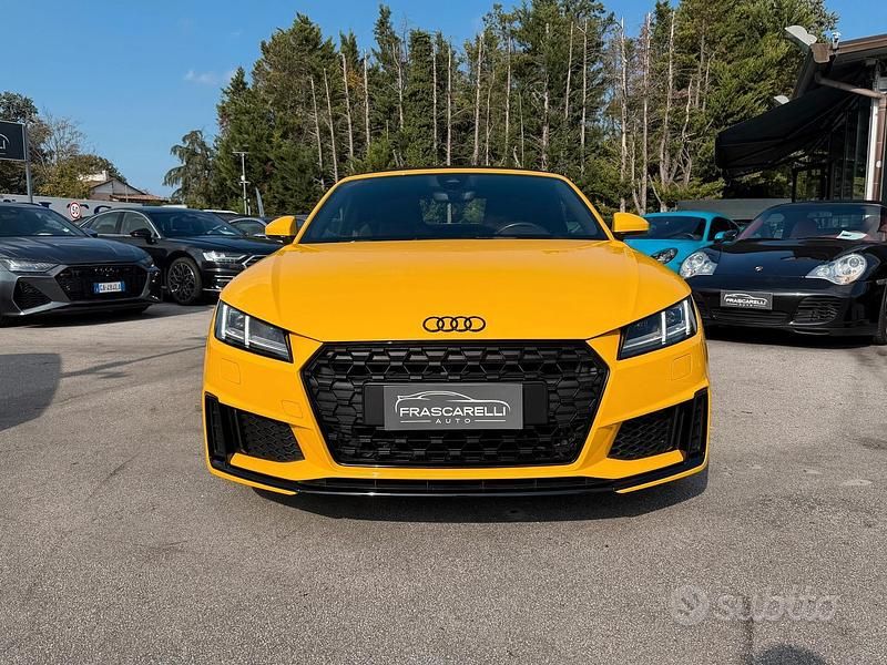 Usata Audi TT Roadster S-Line 245 CV (180 kW) 2021 Giallo Cabrio